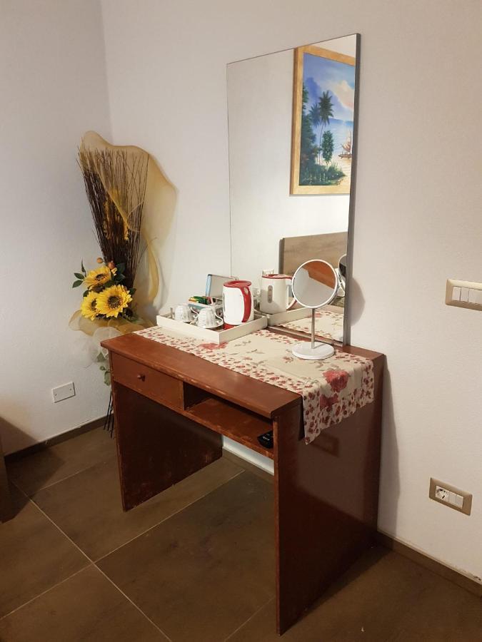 Mazzi House Garden Hotel Dossobuono Luaran gambar